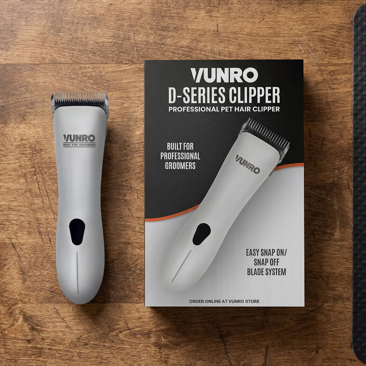 VUNRO D-Series clipper beside its retail box